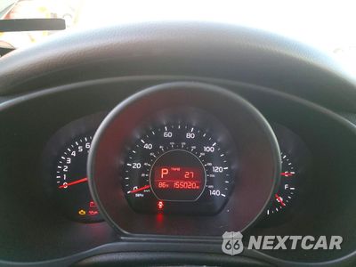 Zdjęcie 9 z 13 samochodu: 2018 KIA SOUL + VIN:KNDJP3A55J7577823 - miniatura