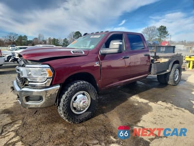 Drugie zdjęcie samochodu z przodu: 2024 RAM 3500 FLATBED TRUCK VIN:3C63RRGL8RG242980 - miniatura