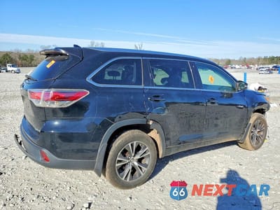 Trzecie zdjęcie samochodu z tyłu: 2016 TOYOTA HIGHLANDER XLE VIN:5TDJKRFH1GS283368 - miniatura