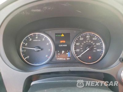 Zdjęcie 9 z 12 samochodu: 2018 MITSUBISHI OUTLANDER SE VIN:JA4AD3A30JZ015785 - miniatura