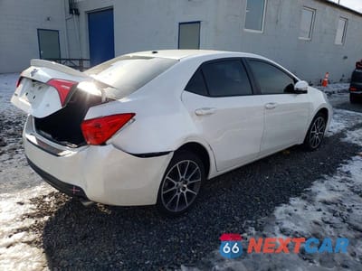 Trzecie zdjęcie samochodu z tyłu: 2017 TOYOTA COROLLA 50TH ANNIVERSARY SPECIAL EDITI VIN:5YFBURHE4HP616223 - miniatura