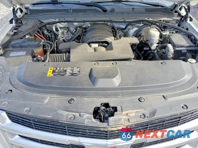 Zdjęcie 12 z 12 samochodu: 2017 CADILLAC ESCALADE ESV LUXURY VIN:1GYS4HKJ1HR236952 - miniatura