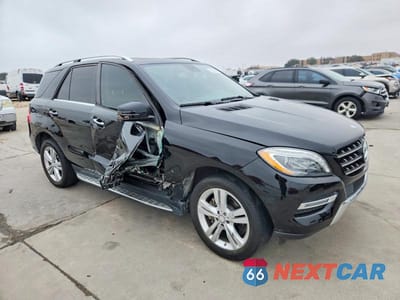 Czwarte zdjęcie samochodu z boku: 2014 MERCEDES-BENZ ML 350 VIN:4JGDA5JB6EA426574 - miniatura