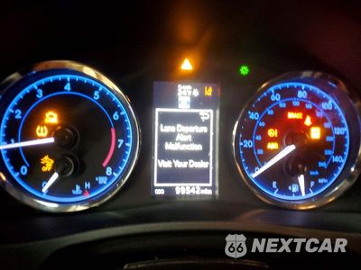 Zdjęcie 9 z 12 samochodu: 2018 TOYOTA COROLLA VIN:2T1BURHE1JC019469 - miniatura
