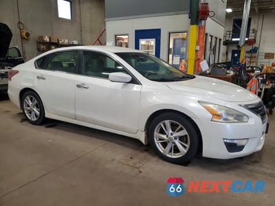 Czwarte zdjęcie samochodu z boku: 2013 NISSAN ALTIMA 2.5 VIN:1N4AL3APXDC196872 - miniatura