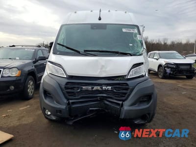 Piąte zdjęcie samochodu w środku: 2026 RAM 2500 VIN:3C6LRVDG5TE152916 - miniatura