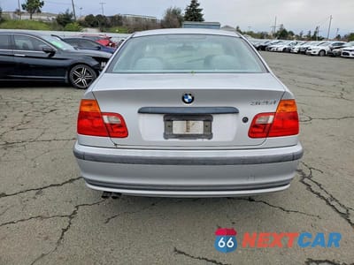 Zdjęcie 6 z 11 samochodu: 2001 BMW 325 I VIN:WBAAV33441FU88483 - miniatura