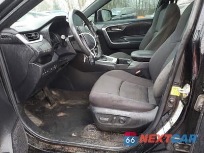 Zdjęcie 7 z 13 samochodu: 2022 TOYOTA RAV4 SE VIN:2T3T6RFV1NW030176 - miniatura