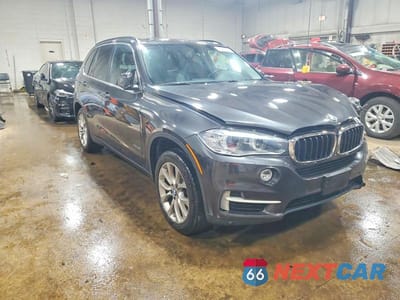 Czwarte zdjęcie samochodu z boku: 2016 BMW X5 XDRIVE35I VIN:5UXKR0C59G0S88938 - miniatura