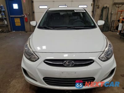 Piąte zdjęcie samochodu w środku: 2015 HYUNDAI ACCENT GS VIN:KMHCT5AE8FU211830 - miniatura