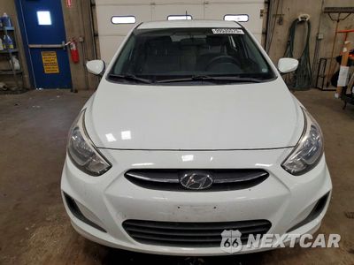 Piąte zdjęcie samochodu w środku: 2015 HYUNDAI ACCENT GS VIN:KMHCT5AE8FU211830 - miniatura