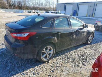 Trzecie zdjęcie samochodu z tyłu: 2014 FORD FOCUS SE VIN:1FADP3F28EL178242 - miniatura