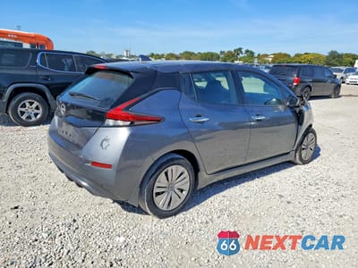 Trzecie zdjęcie samochodu z tyłu: 2023 NISSAN LEAF S VIN:1N4AZ1BVXPC550040 - miniatura
