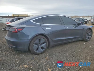 Trzecie zdjęcie samochodu z tyłu: 2018 TESLA MODEL 3 VIN:5YJ3E1EA8JF058690 - miniatura
