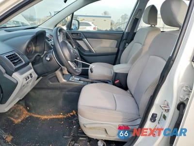 Zdjęcie 7 z 13 samochodu: 2016 SUBARU FORESTER 2.5I VIN:JF2SJABC5GH539469 - miniatura