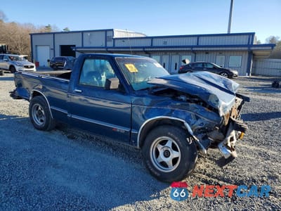 Czwarte zdjęcie samochodu z boku: 1993 CHEVROLET S10 VIN:1GCCS1472P8196914 - miniatura