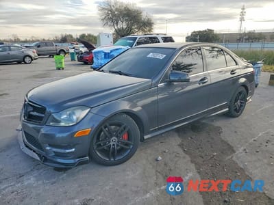 2013 MERCEDES-BENZ C 250 WDDGF4HB7DR257450 - główne zdjęcie licytacji z USA - miniatura