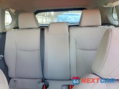 Zdjęcie 10 z 13 samochodu: 2024 TOYOTA COROLLA CROSS L VIN:7MUAAAAG0RV079818 - miniatura