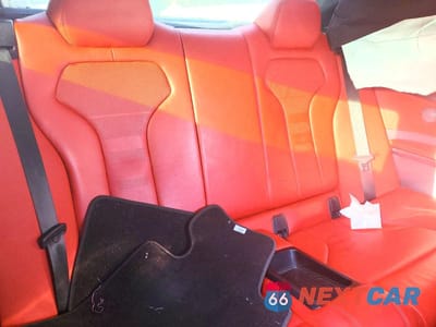 Zdjęcie 10 z 13 samochodu: 2016 BMW M4 VIN:WBS3R9C57GK708817 - miniatura