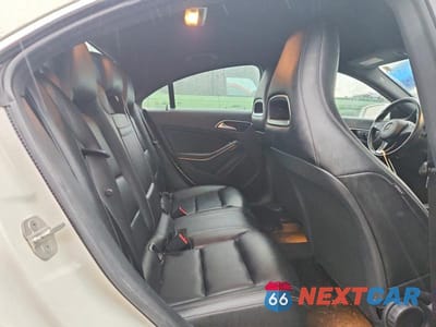 Zdjęcie 10 z 12 samochodu: 2016 MERCEDES-BENZ CLA 250 VIN:WDDSJ4EB9GN327006 - miniatura