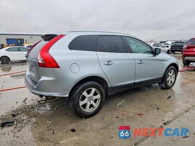 Trzecie zdjęcie samochodu z tyłu: 2011 VOLVO XC60 3.2 VIN:YV4952DL9B2163663 - miniatura