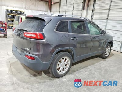 Trzecie zdjęcie samochodu z tyłu: 2016 JEEP CHEROKEE LATITUDE VIN:1C4PJMCB7GW289093 - miniatura
