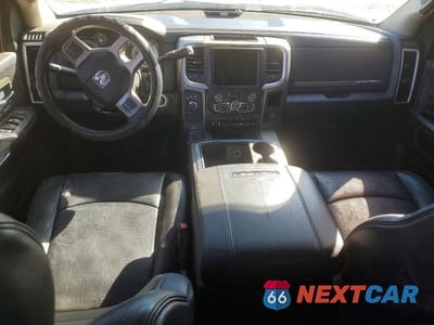 Zdjęcie 8 z 12 samochodu: 2015 RAM 3500 LONGHORN VIN:3C63RRNL0FG534993 - miniatura
