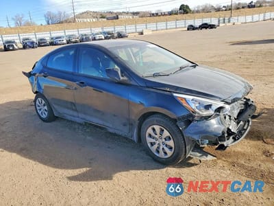 Czwarte zdjęcie samochodu z boku: 2017 HYUNDAI ACCENT SE VIN:KMHCT4AE1HU272157 - miniatura