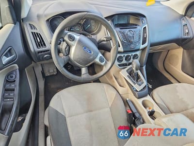 Zdjęcie 8 z 12 samochodu: 2014 FORD FOCUS SE VIN:1FADP3F26EL416945 - miniatura
