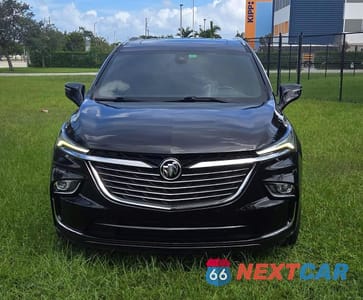 Piąte zdjęcie samochodu w środku: 2023 BUICK ENCLAVE ESSENCE VIN:5GAERBKW2PJ190253 - miniatura