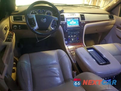 Zdjęcie 8 z 14 samochodu: 2013 CADILLAC ESCALADE PREMIUM VIN:1GYS3CEF8DR224613 - miniatura