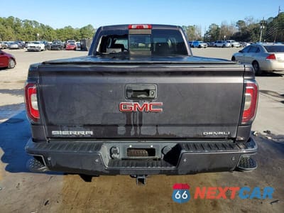 Zdjęcie 6 z 11 samochodu: 2016 GMC SIERRA K1500 DENALI VIN:3GTU2PEC5GG314059 - miniatura