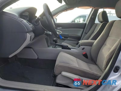 Zdjęcie 7 z 12 samochodu: 2010 HONDA ACCORD LX VIN:1HGCP2F34AA058566 - miniatura