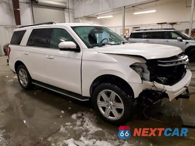 Czwarte zdjęcie samochodu z boku: 2019 FORD EXPEDITION VIN:1FMJU1JT2KEA36281 - miniatura