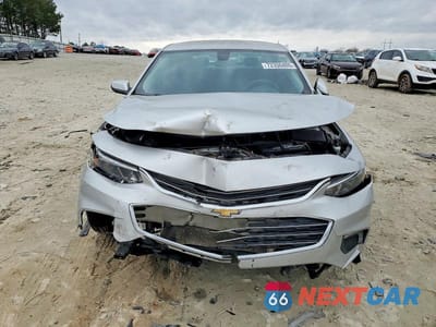 Piąte zdjęcie samochodu w środku: 2017 CHEVROLET MALIBU LT VIN:1G1ZE5ST5HF173995 - miniatura