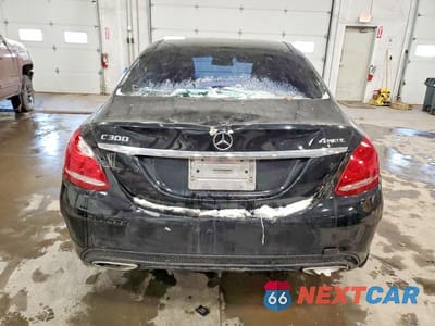 Zdjęcie 6 z 12 samochodu: 2015 MERCEDES-BENZ C 300 4MATIC VIN:55SWF4KBXFU002572 - miniatura