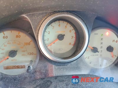 Zdjęcie 9 z 12 samochodu: 2002 TOYOTA RAV4 VIN:JTEHH20V026044448 - miniatura
