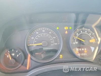 Zdjęcie 9 z 12 samochodu: 2014 JEEP COMPASS SPORT VIN:1C4NJCBA9ED776931 - miniatura