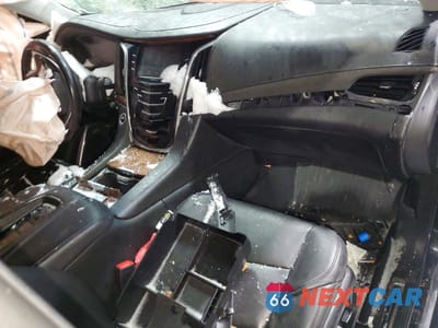 Zdjęcie 8 z 13 samochodu: 2019 CADILLAC ESCALADE ESV VIN:1GYS4GKJ5KR235143 - miniatura