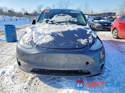 Piąte zdjęcie samochodu w środku: 2020 TESLA MODEL Y VIN:5YJYGDEE7LF041712 - miniatura