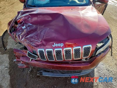 Zdjęcie 12 z 13 samochodu: 2019 JEEP CHEROKEE LATITUDE VIN:1C4PJLCBXKD427952 - miniatura