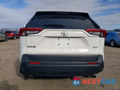 Zdjęcie 6 z 13 samochodu: 2023 TOYOTA RAV4 XLE VIN:2T3W1RFV5PW281507 - miniatura