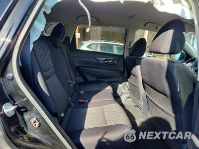 Zdjęcie 10 z 12 samochodu: 2018 NISSAN ROGUE S VIN:5N1AT2MV5JC810507 - miniatura