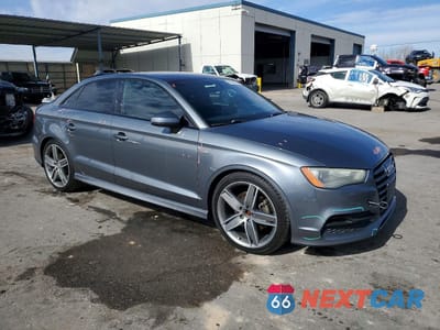 Czwarte zdjęcie samochodu z boku: 2016 AUDI A3 PREMIUM VIN:WAUA7GFF7G1090138 - miniatura