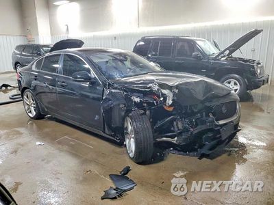 Czwarte zdjęcie samochodu z boku: 2017 JAGUAR XE PREMIUM VIN:SAJAJ4BV7HA954219 - miniatura