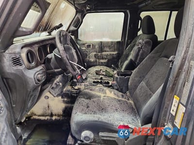 Zdjęcie 7 z 13 samochodu: 2019 JEEP WRANGLER UNLIMITED SPORT VIN:1C4HJXDGXKW641432 - miniatura