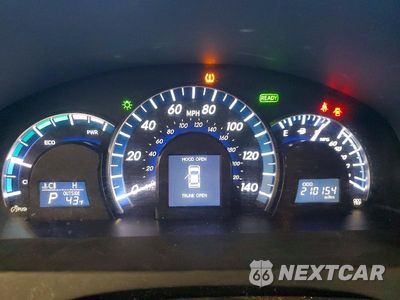 Zdjęcie 9 z 11 samochodu: 2012 TOYOTA CAMRY HYBRID VIN:4T1BD1FK6CU040135 - miniatura