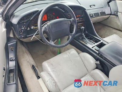 Zdjęcie 8 z 12 samochodu: 1992 CHEVROLET CORVETTE VIN:1G1YY23P4N5111430 - miniatura