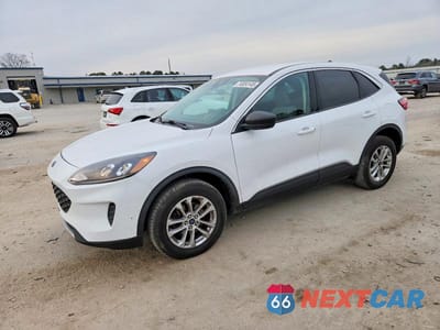 2022 FORD ESCAPE SE 1FMCU9G64NUA72590 - główne zdjęcie licytacji z USA - miniatura
