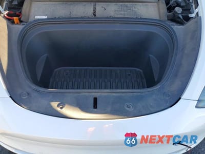 Zdjęcie 11 z 11 samochodu: 2022 TESLA MODEL Y VIN:7SAYGDEF5NF538191 - miniatura